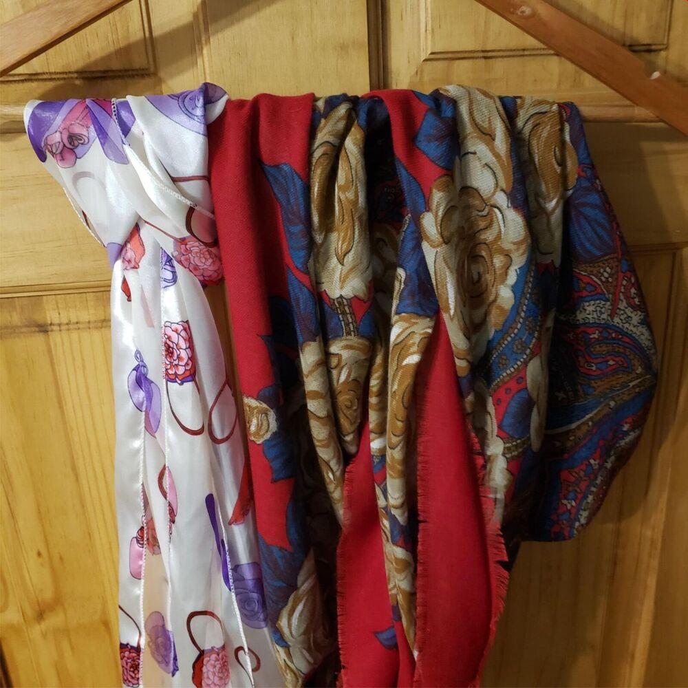 2 Scarfs Large Berkshire Shawl & Unbranded Hats/Purse Scarf